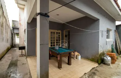 Casa sobrado à venda , 3 quarto(s),  sendo 1 suíte(s)  no bairro centro, 200 metros da praia, peruíbe-sp