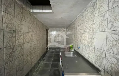 Casa térrea à venda , 2 quarto(s),   no bairro centro, 180 metros da praia, peruíbe-sp