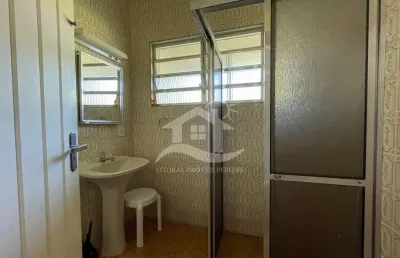 Casa térrea com edícula à venda , 4 quarto(s),  sendo 0 suíte(s)  no bairro flórida, 280 metros da praia, peruíbe-sp