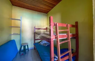 Casa térrea com edícula à venda , 2 quarto(s),  sendo 1 suíte(s)  no bairro jardim barra de jangadas, 600 metros da praia, peruíbe-sp