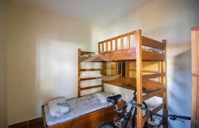 Casa térrea com edícula à venda , 3 quarto(s),   no bairro ribamar, 300 metros da praia, peruíbe-sp
