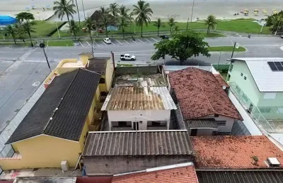 Casa térrea à venda , 4 quarto(s),  sendo 2 suíte(s)  no bairro stella maris, 0 metros da praia, peruíbe-sp