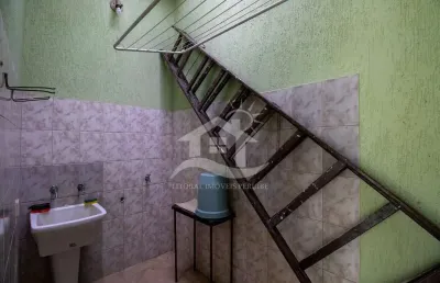 Casa térrea à venda , 4 quarto(s),  sendo 3 suíte(s)  no bairro maria helena novaes, 400 metros da praia, peruíbe-sp
