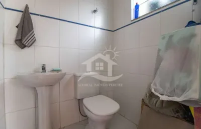 Casa com mezanino à venda , 3 quarto(s),  sendo 2 suíte(s)  no bairro stella maris, 500 metros da praia, peruíbe-sp