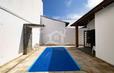Casa térrea à venda com piscina, 3 quarto(s),  sendo 3 suíte(s)  no bairro jardim barra de jangadas, 500 metros da praia, peruíbe-sp