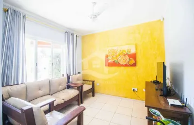 Casa amplo à venda com piscina, 3 quarto(s),  sendo 1 suíte(s)  no bairro oasis, 0 metros da praia, peruíbe-sp