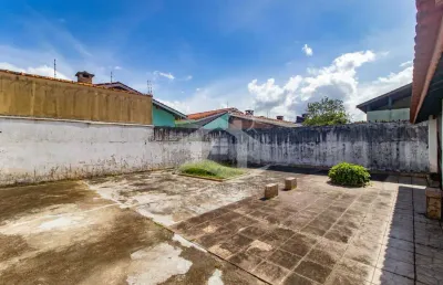 Casa térrea à venda , 3 quarto(s),  sendo 1 suíte(s)  no bairro stella maris, 1200 metros da praia, peruíbe-sp