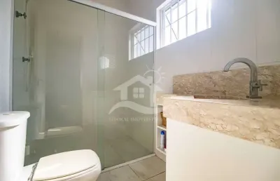 Casa sobrado à venda , 3 quarto(s),  sendo 3 suíte(s)  no bairro turístico, 1000 metros da praia, peruíbe-sp