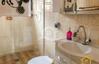 Casa térrea à venda , 3 quarto(s),  sendo 2 suíte(s)  no bairro oasis, 900 metros da praia, peruíbe-sp