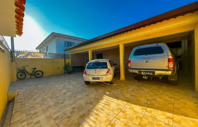 Casa térrea à venda , 2 quarto(s),  sendo 0 suíte(s)  no bairro centro, 600 metros da praia, peruíbe-sp