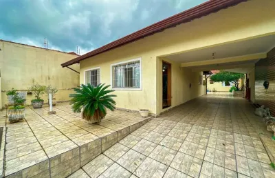 Casa edícula à venda , 2 quarto(s),  sendo 2 suíte(s)  no bairro stella maris, 700 metros da praia, peruíbe-sp