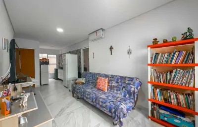 Kitnet ampla à venda , 1 quarto(s),  (marimbá) no bairro centro, 100 metros da praia, peruíbe-sp