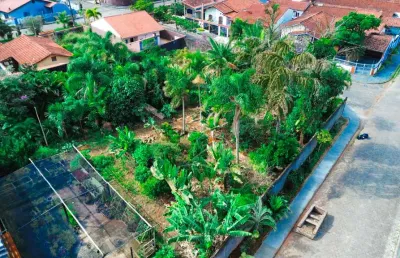 Área ampla à venda , ,   no bairro cidade nova peruíbe, 220 metros da praia, peruíbe-sp