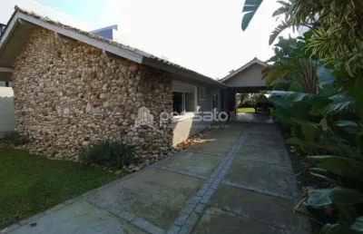 Casa à venda por r$1.650.000,00 - courhasa - imbé, rs