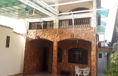 Sobrado com 4 dormitórios à venda, 216 m² por r$ 750.000,00 - caiçara - praia grande/sp