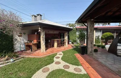 Maravilhosa casa alto padrão 4 suítes no flórida!!!