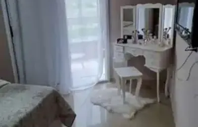 Excelente sobrado à venda na mirim 3 dormiórios 2 vagas!!!