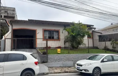 Casa com 4 quartos à venda no Areias, São José 