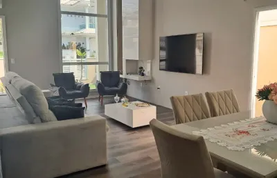 Casa com 3 quartos à venda em Pedra Branca, Palhoça 