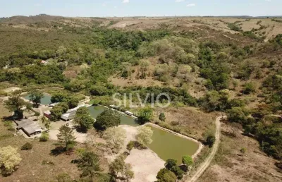 Chácara as margens da br 060 com 4 hectares e preparada para ser um pesque-pague