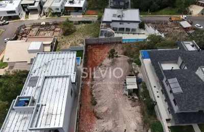 Oportunidade terreno escriturado no condomínio residencial  maxximo garden excelente localização.