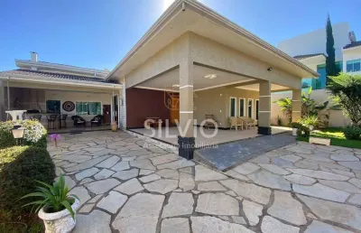 Casa em condomínio fechado vicente pires rua 6 - 4 suítes