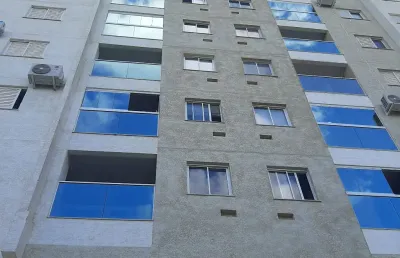 Lindo apto 2/4 sendo 1 suíte área de lazer com piscina