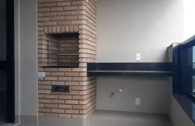 Lindo apartamento 3/4 sendo 1 suíte varanda gourmet com churrasqueira