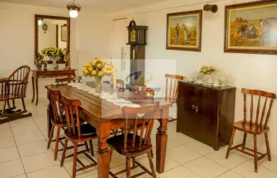 Vendo apartamento todo com móveis planejados, com 150m², 3 qrts s/ 3 suítes + dce, sala p/ ambientes e 2 vagas