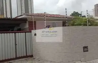 Vendo casa, no brisamar, com 220m², 3 quartos s/2 suítes, escritório, sala 2 ambientes e 5 vagas