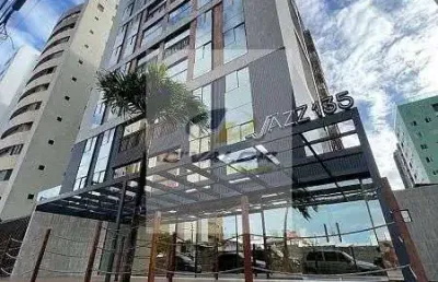 Vendo apartamento novo, na orla do cabo branco, com varanda, 2 quartos s/ 1 suíte, 2 vagas