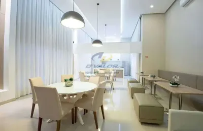 Vendo apartamento com 132 m², 3 suítes +dce, varanda gourmet, sala p/ 2 ambientes e 3 vagas