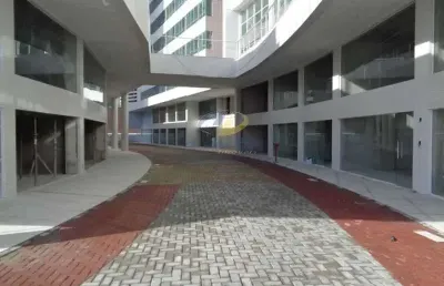Vendo salas novas, em super empreendimento logo na entrada do altiplano, com 48m2