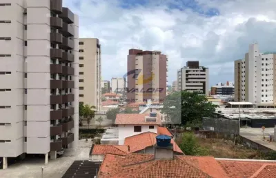 Vendo apartamento todo com móveis planejados, com 150m², 3 qrts s/ 3 suítes + dce, sala p/ ambientes e 2 vagas