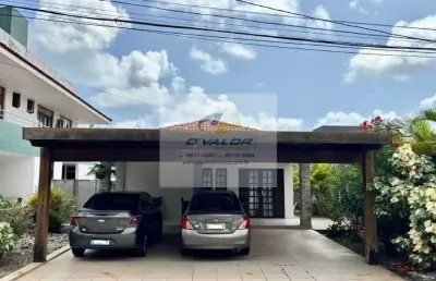 Vendo casa térrea em condomínio, 150m²,  04 quartos ( sendo 02 suítes), 03 vagas de garagem coberta