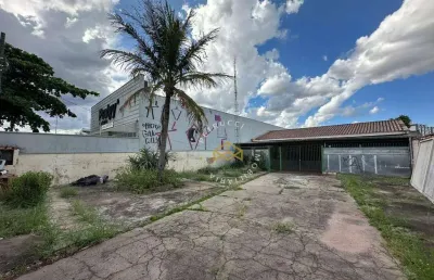 Casa comercial com 2 salas à venda na Avenida Adão Focesi, 1, Jardim do Lago, Campinas