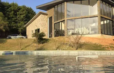 Casa com 7 dormitórios à venda, 850 m² por r$ 7.500.000,00 - condomínio vale da santa fé - vinhedo/sp