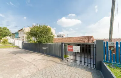 Casa com 3 quartos à venda na rua doutor quinzito de quadros souza, 602, cidade jardim, são josé dos pinhais, 185 m2 por r$ 550.000