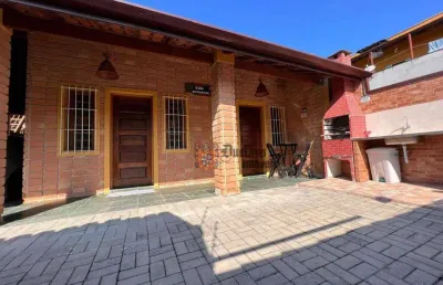 Sobrado com 4 dormitórios à venda, 193 m² por r$ 649.000 - estufa i - ubatuba/são paulo