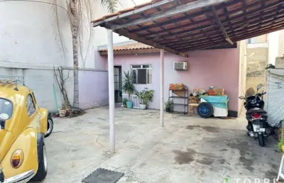 Casa com 3 quartos à venda na Rua Miguel Pedro Mustafá, 63, Éden, Sorocaba