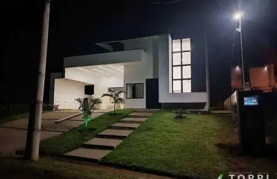 Casa à venda no condomínio ninho verde i em, porangaba/sp