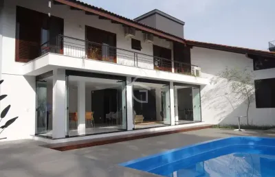 Casa no bairro glória em condomínio de alto padrão para você que busca exclusividade e localização!!