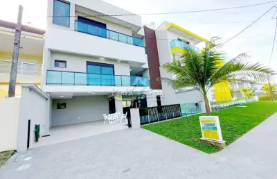 Casa à venda na Avenida Beira Mar, Atami, Pontal do Paraná