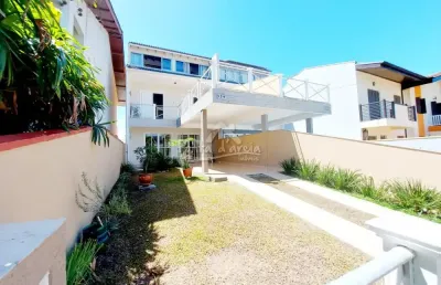 Casa com 2 quartos para alugar na Rua Suíça, 339, Atami, Pontal do Paraná