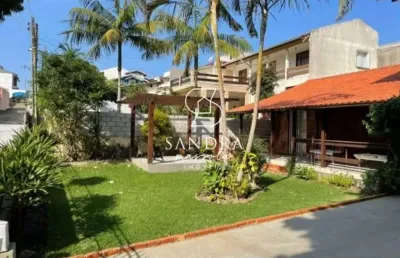 Casa à venda no bairro ingleses do rio vermelho - florianópolis/sc
