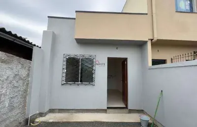 Casa com 2 quartos à venda no Olaria, Canoas 
