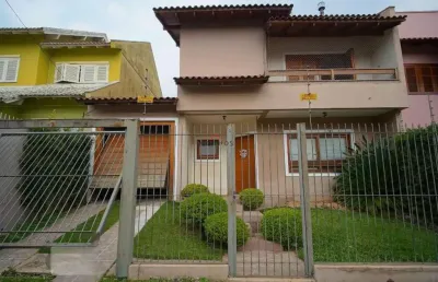 Casa para alugar com 180m², 3 quartos, 1 suite e 2 vagas