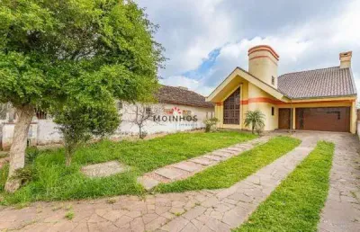 Casa com 4 dormitorios amplo patio. bairro niterói, canoas