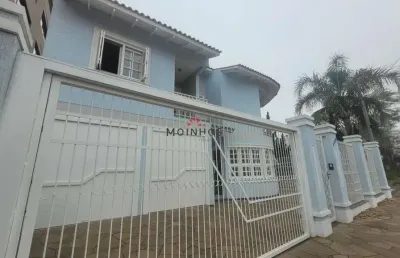 Casa-sobrado com 03 dormitorios 4 vagas de garagem - bairro centro canoas