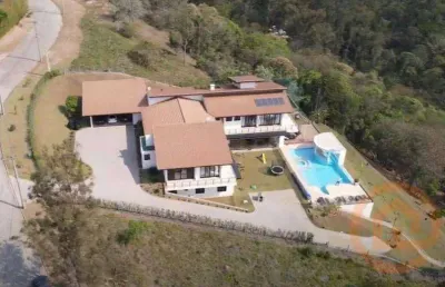Casa com 5 dormitórios à venda, 868 m² por r$ 5.500.000,00 - caxambu - jundiaí/sp